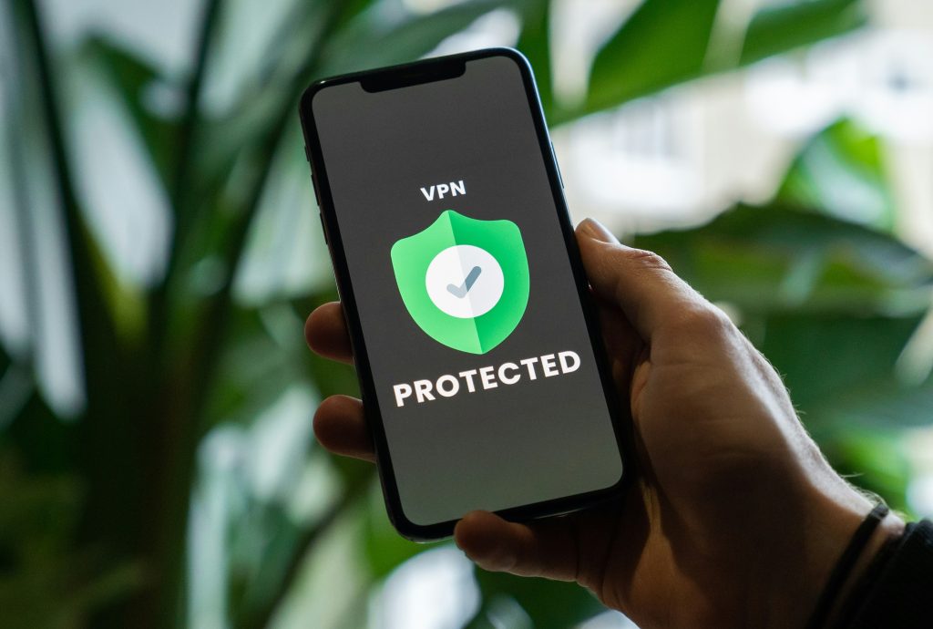 privacy when working in unknown networks
